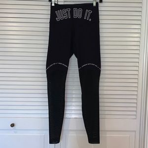 Nike mesh legging